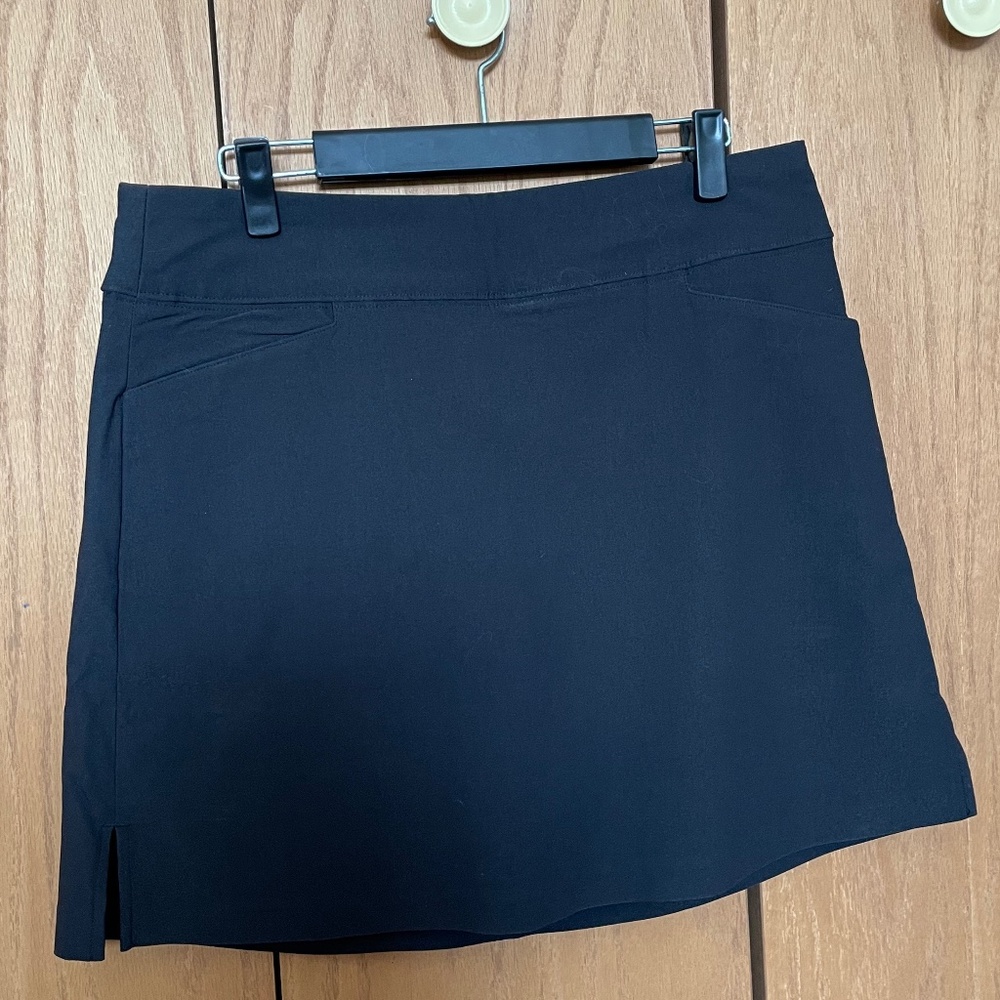 Lady Hagen Gof Skirt/Skort Like New Size 10